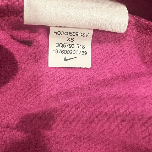 Nike Essential Women's Fleece Hoodie - Picture 7 of 8